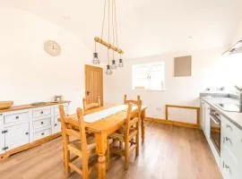 Well-located countryside cottage
