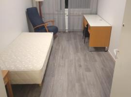 Hostelli tornihovi, hotel in Kouvola