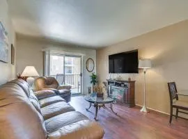 1 Mi to Beach Lake Havasu City Condo with Balcony