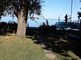 Balatonvilágosi ház a parton