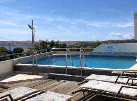 Apartmani CESARICA, hotell i Karlobag