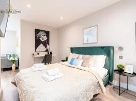 Exceptional Apartment & Gorgeous Interior & King size bed