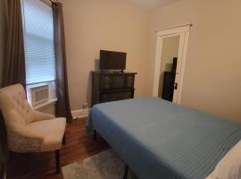 Afrique Francaise de Woodlawn 1, homestay in Chicago