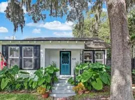 Charming St Augustine Oasis with Game Room for Family fun