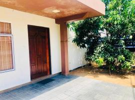 Centrally located house in Batticaloa, hotell sihtkohas Batticaloa