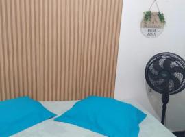 Hostel da Maisa Quarto casal com ventilador e banheiro compartilhado, khách sạn gần Barreiras Airport - BRA, Barreiras
