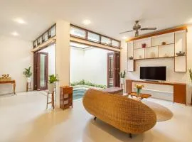 Seven Residence