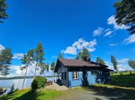 Mökki järven rannalla, Matkailukartano Kivennapa