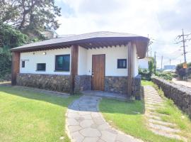 Joohane Jejudo House, отель в Чеджу