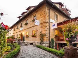 Villa Mittermeier, Hotellerie & Restaurant, hotel v destinaci Rothenburg ob der Tauber