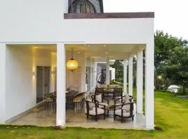 Benito Bungalow by The Serendipity Collection