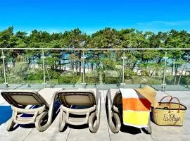 SZAFIROWE APARTAMENTY 4 z widokiem na morze RESORT HEVENIA