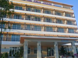 Baan Duangkamol, ξενοδοχείο με πάρκινγκ σε Phitsanulok