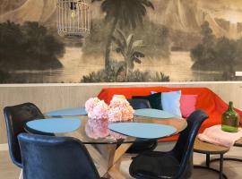 Luxury Singular Apartments Orange, apartment in Santiago de Compostela