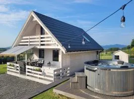 Slope House (Domek na Skarpie) Lipowa