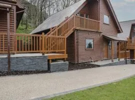 Premier Lodge 41