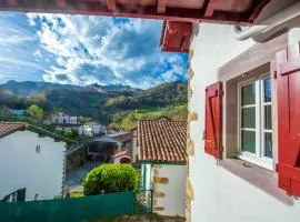 Suite- Appartement- Gite Erreguina