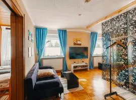 GADD Ferienwohnung 001 Glück an der Donau # Best Deluxe Stay 24#7 Check in