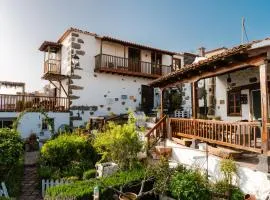 Casa Rural Tajona & Granero