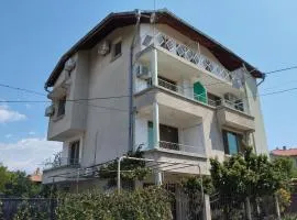 Къща за гости дом Попови Черноморец