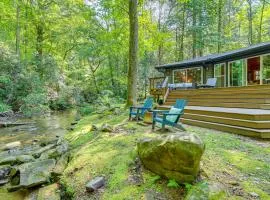 Creekside Cabin Rental about 8 Mi to Downtown Ellijay!