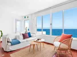 Canary casita next to the Atlantic Ocean