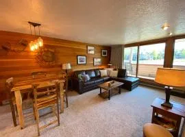 Argentine 1507 by SummitCove Lodging