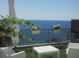 Home & Sea, hotell sihtkohas Giardini Naxos