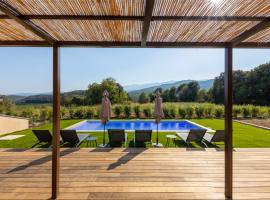 Villa avec piscine, hotel in Ghisonaccia