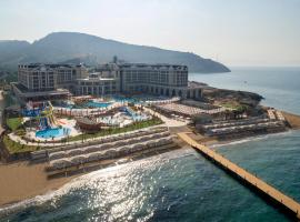 Sunis Efes Royal Palace Resort & Spa, üdülőközpont Özderében