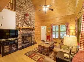 Private Cabin on 2 Acres Hot Tub, 10 Mi to Boone!