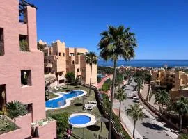 Oasis Coto Real apartments