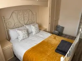 Elmer Rooms Elmer Room 5