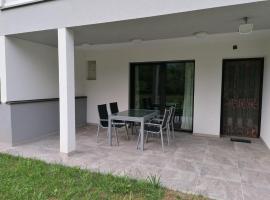 FeWo Kanzianibergblick, hotel v destinaci Finkenstein