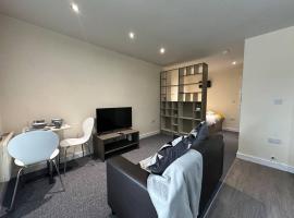 Studio Flat in Bolton, hotel in Bolton