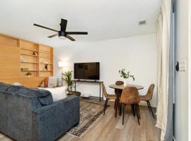 Chic & Cozy Condo in Manhattan with Free Parking & WiFi, hotel en Manhattan