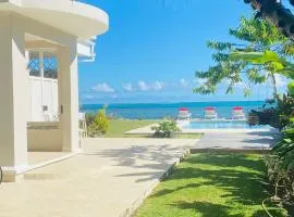 VILLA Ficus en bord de mer 4 chambres avec piscine