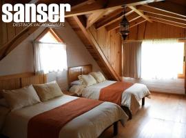 Caba&ntilde;a de LUJO SIN Tarifas EXTRA a 3min de pueblo WiFi Alta velocidad, villa em Mazamitla