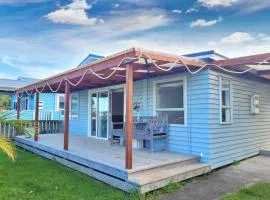 Hosts on the Coast Waihi Beach Home by the Sea