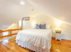 Charming Historic Schoolhouse on Mystic River