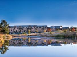 Club Wyndham Glacier Canyon, hotel a Lake Delton