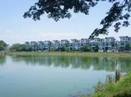 Tranquil lake view retreat 思湖茶屋