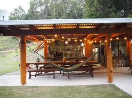 1332 Tally, camping en Upper Tallebudgera