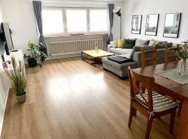 Schöne 80qm FeWo in bester Lage, Hotel in Künzell