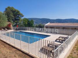 Logis Hotel Le Col De L'ange, хотел в Драгинян