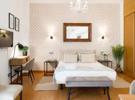 C15 - Charming Modern Studio in the Centre