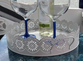 Floatsyerboat, boat in Kent