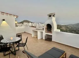 Casa Los Moriscos con increíbles vistas al mar