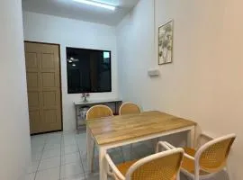 Pulutan Homestay Manggatal
