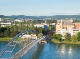 Best Western Hotel Dreiländerbrücke Weil am Rhein / Basel、ヴァイル・アム・ラインのホテル